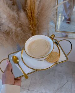 café